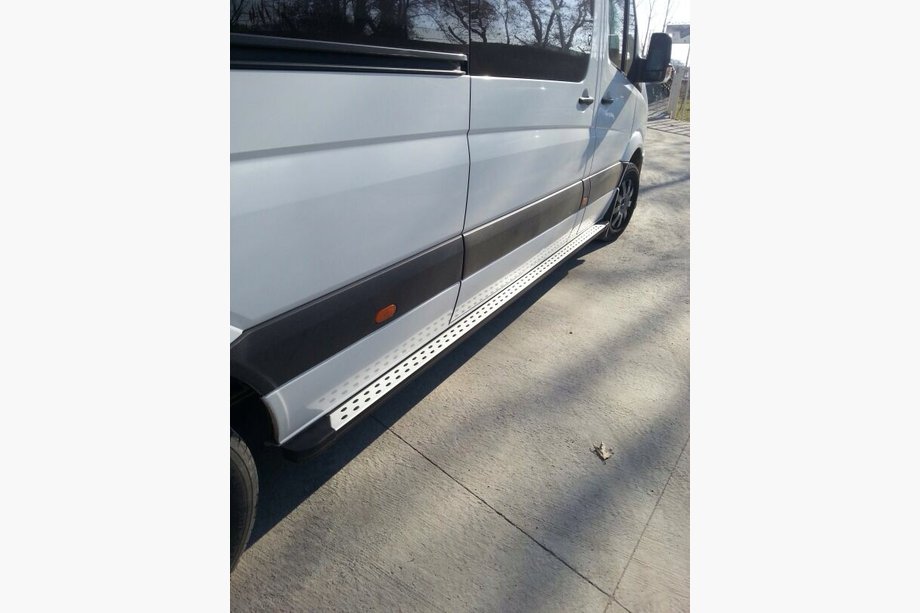 Mercedes Sprinter W901/902/903/904/905 1995–2006 Stranske stopnice DOT-Line (2 kos, aluminij) Srednja medosna razdalja Fotografija 2