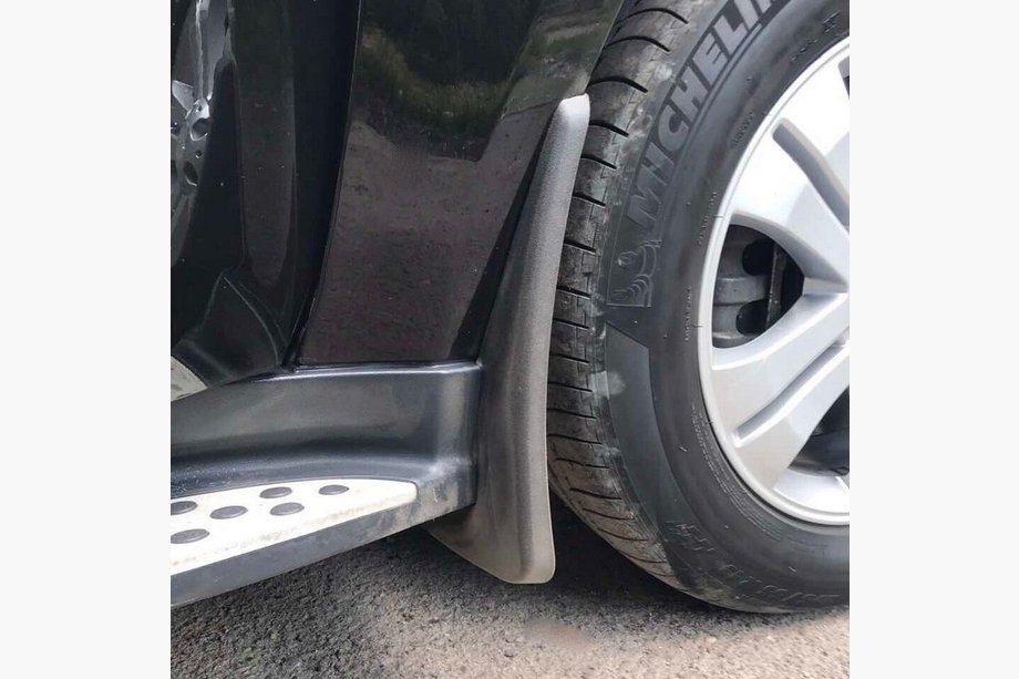 Mercedes GL class X164 2006–2012 Blatne zavesice Premium (4 kos) Image