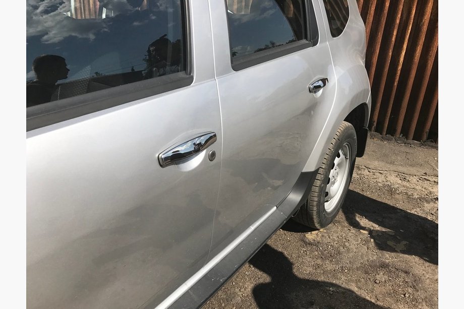 Renault Duster 2008–2017 Kromirane obloge kljuk vrat (4 kosi, nerjavno jeklo) Za rusko izdelavo - Carmos Fotografija 3