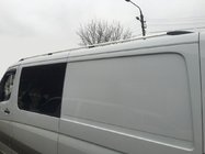 Mercedes Sprinter W906 2006–2018 Strešni vzdolžni nosilci DD 265 cm, krom, plastična noga fotografija 1