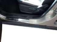 Ford Courier 2014–2023 Zaščitne letve pragov OmsaLine (4 kosi, nerjaveče jeklo) fotografija 1