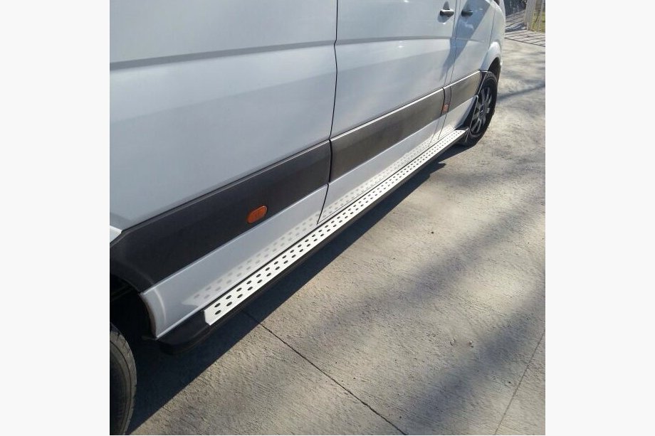 Volkswagen Crafter 2006–2016 Stranske stopnice DOT-Line (2 kosa, aluminij) Image