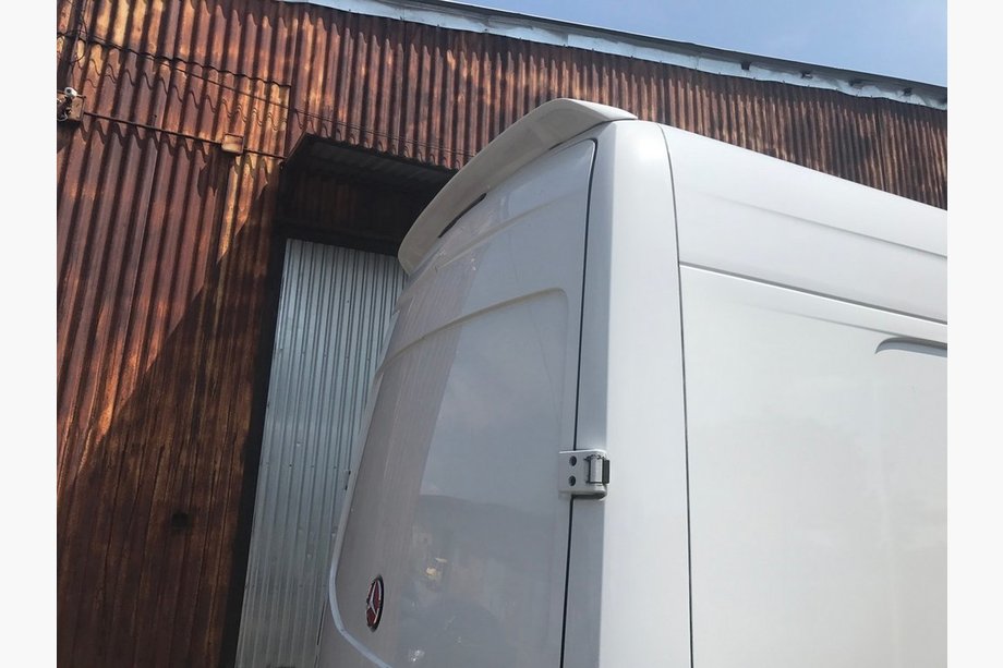 Volkswagen Crafter 2006–2016 Spojler Anatomik (ozki model, za lakiranje) Fotografija 5