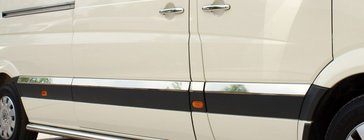 Mercedes Sprinter W906 2006–2018 Letvice na vratih (nerjavno jeklo) Dolga medosna razdalja. OmsaLine – italijansko nerjaveče jeklo fotografija 2
