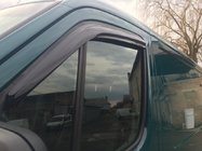 Volkswagen Crafter 2006–2016 Vetrni deflektorji oken (2 kosa, Aomis) fotografija 2
