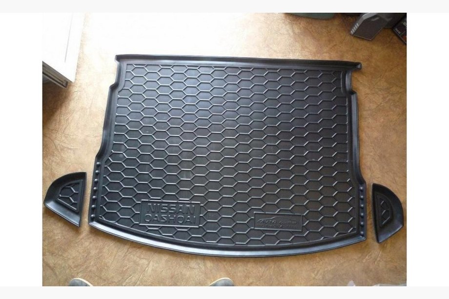 Nissan Qashqai 2007–2010 Gumijasta preproga za prtljažnik za polno rezervno kolo (Autogumm, guma) Image