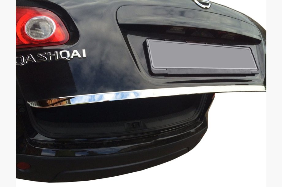 Nissan Qashqai 2010–2014 Obloga roba pokrova prtljažnika (inox) Carmos - turško nerjaveče jeklo Image