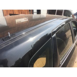 Črne strešne sani (plastične noge) Nissan Qashqai 2010–2014 fotografija 3