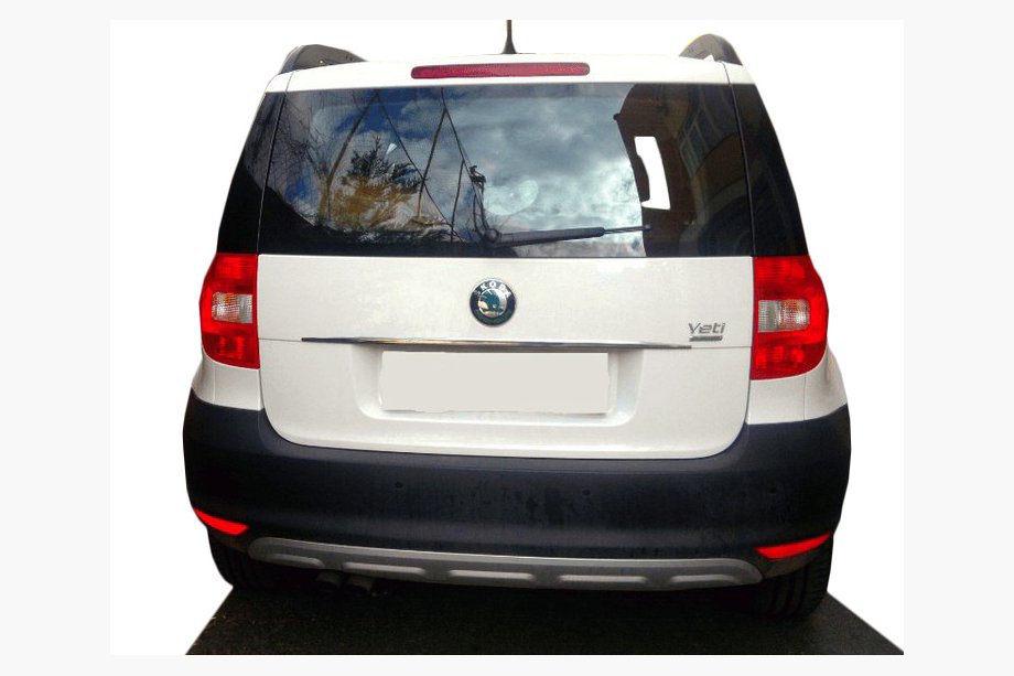 Skoda Yeti 2009–2017 Letvica nad registrsko tablico (nerjavno jeklo) Image