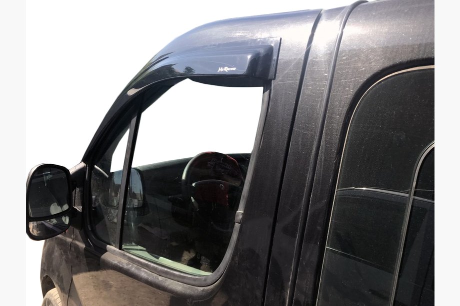Renault Trafic 2001–2015 Deflektorji oken (2 kos, MyRacing) Image
