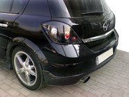 Opel Astra H 2004–2013 Zadnji spodnji difuzor HB (za lakiranje) fotografija 1