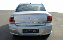 Opel Astra H 2004–2013 Spojler Sedan (za lakiranje) fotografija 1