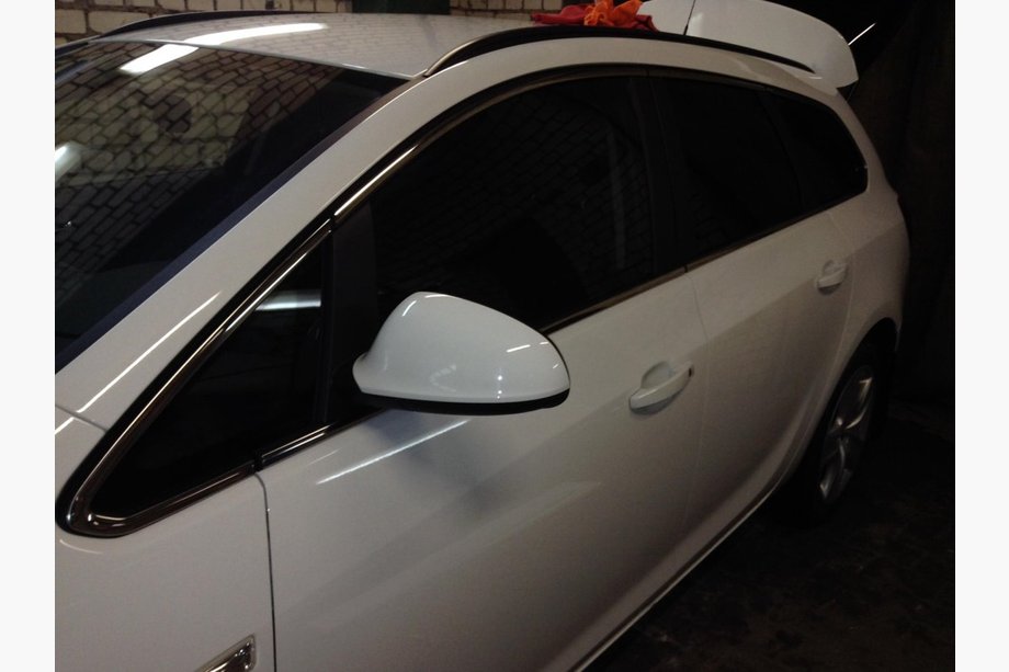 Opel Astra J 2009–2015 Kompletna obroba oken (Sport Tourer, 12 kos, nerjavno jeklo) Fotografija 3