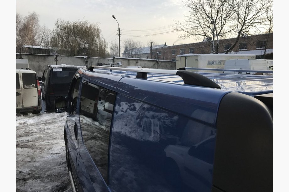Opel Vivaro 2001–2015 Kromirane strešne sani Fotografija 3