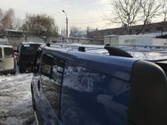 Renault Trafic 2001–2015 Kromirane strešne sani Dolga različica, plastični nosilci fotografija 3
