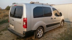Peugeot Partner Tepee 2008–2018 Kromirane strešne sani fotografija 3