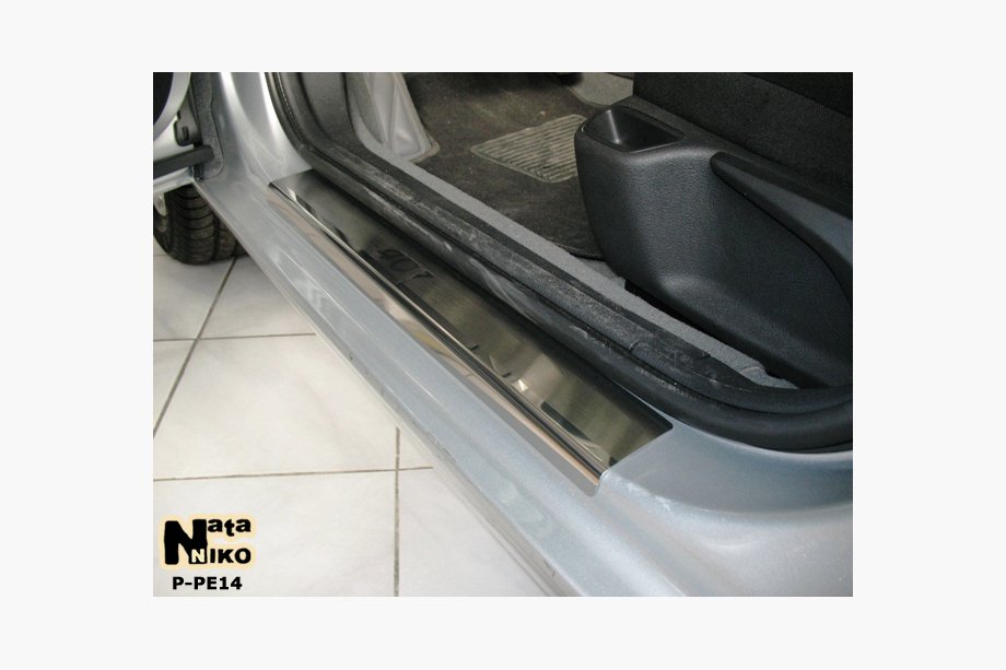 Peugeot 407 2004–2011 Nerjaveče letve pragov Nataniko (4 kosi) Standard – lepilni trak Lohmann, 0,5 mm Image