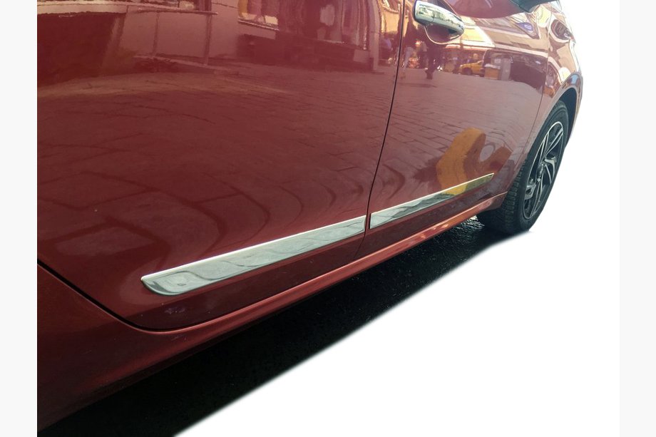 Ford Kuga/Escape 2013–2019 Letvice vrat (4 kos, nerjaveče jeklo) Image