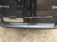 Renault Trafic 2001–2015 Obloga zadnjega odbijača (OMSA, nerjaveče jeklo) fotografija 2