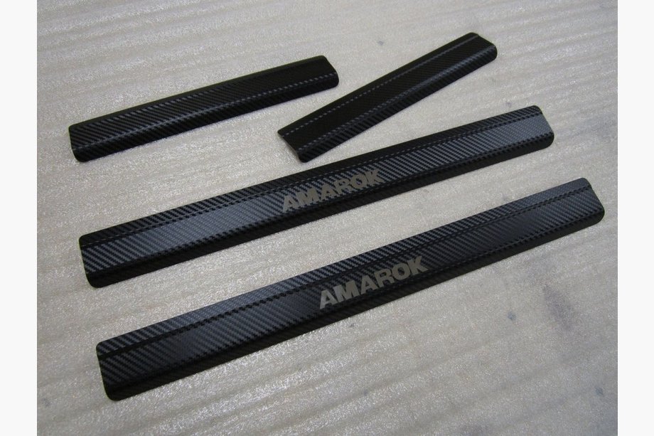 Volkswagen Amarok 2010–2022 Nerjaveče letve pragov Nataniko (4 kosi) Standard – lepilni trak Lohmann, 0,5 mm Fotografija 2