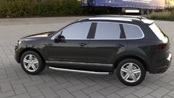 Volkswagen Touareg 2010–2018 Stranske stopnice Fullmond (2 kos, aluminij) fotografija 2