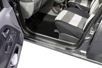 Renault Clio III 2005–2012 Zaščitne letve pragov OmsaLine (2 kosa, nerjaveče jeklo) fotografija 1