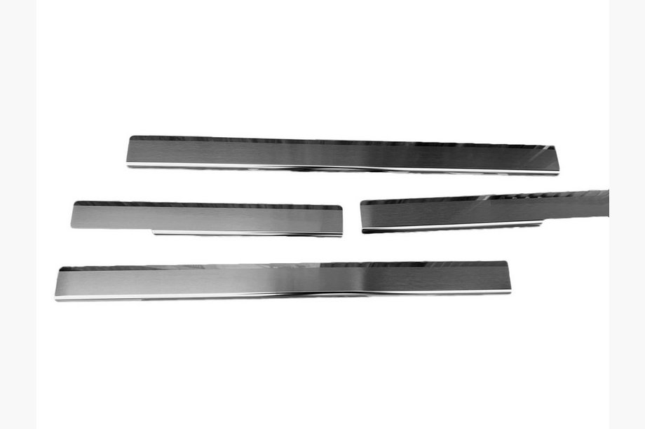 Toyota Land Cruiser Prado 120 2002–2009 Nerjaveče letve pragov Nataniko (4 kosi) Image