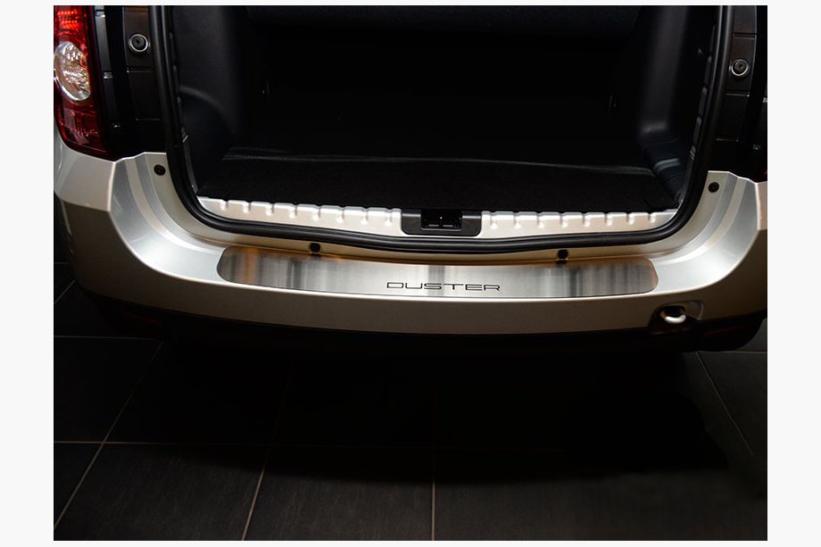 Dacia Duster 2008–2018 Natanika zaščitna letev zadnjega odbijača (nerjavno jeklo) Image