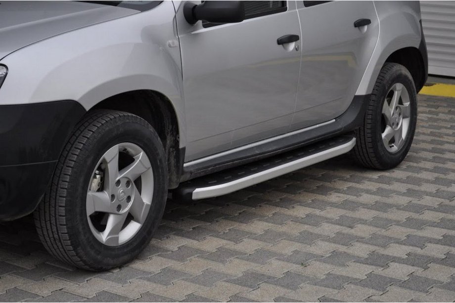 Dacia Duster 2008–2018 Bočne stopnice Fullmond (2 kosa, aluminijast profil) Image