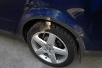 Audi A6 C5 1997–2001 Obrobe kolotekov (4 kosi, črne) fotografija 1