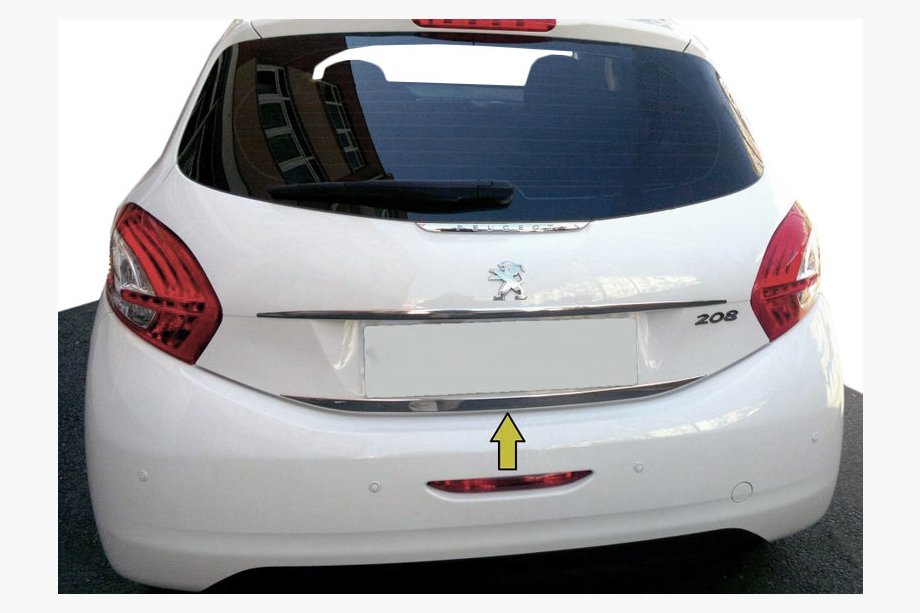 Peugeot 208 2012–2019 Zaščitna letev roba prtljažnika (nerjaveče jeklo) Image