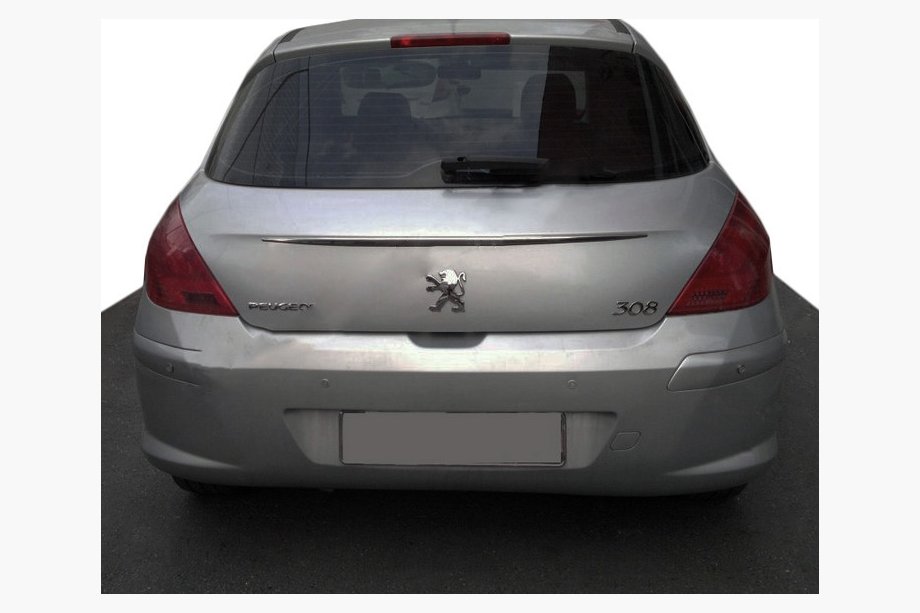 Peugeot 308 2007–2013 Kromirana letvica nad registrsko tablico (nerjavno jeklo) Image