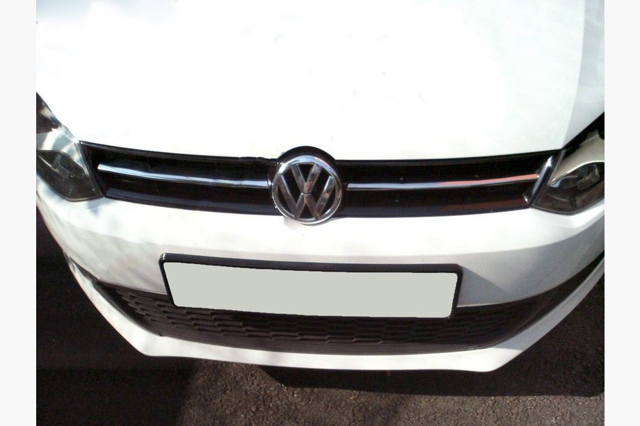 Volkswagen Polo 2010–2017 Nerjaveči pokrovi maske HB (2009-2013, 2 kosa) Image