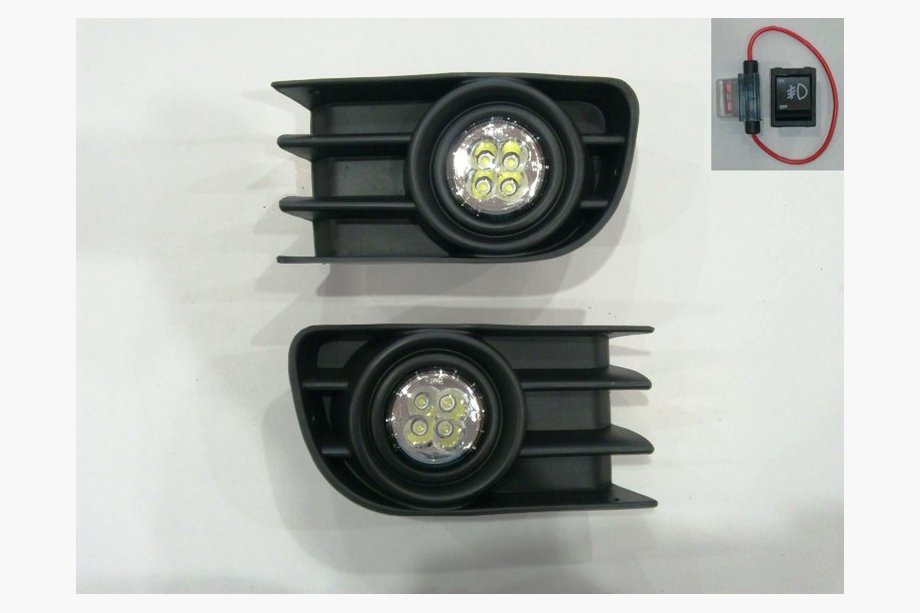 Renault Megane II 2004–2009 (model 2004-2006) Meglenke (LED diode) Image