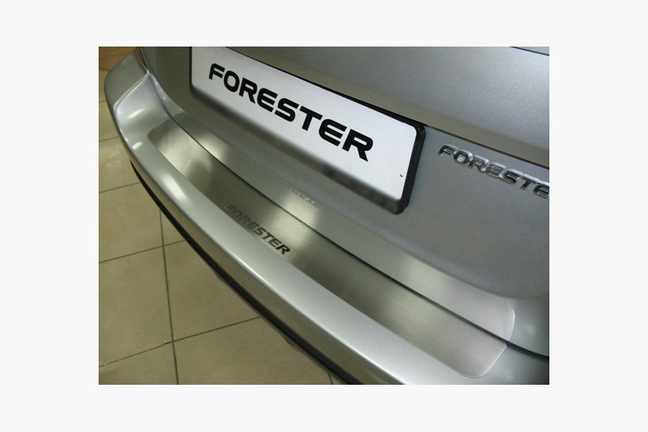 Subaru Forester 2008–2013 Okrasna letev za zadnji odbijač NataNika (nerjaveče jeklo) Image