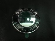 Skoda Octavia II A5 2006–2010 Originalni emblem 89 mm fotografija 1