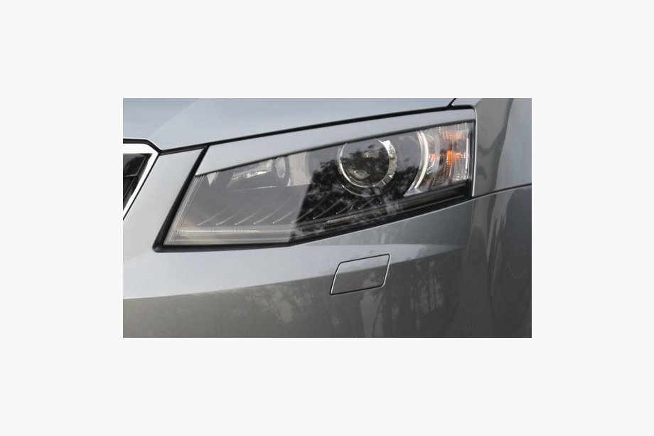 Skoda Octavia III A7 2013–2019 NOVOST!!! Obrvi za žaromete (2 kosa, za lakiranje) Image