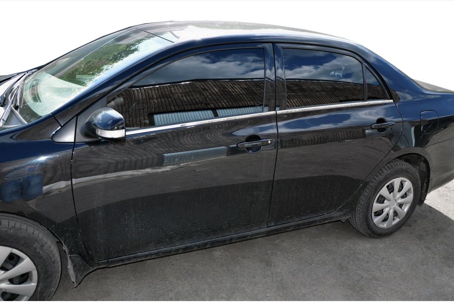 Toyota Corolla 2007–2013 Zunanja okenska obroba (4 kosi, inox) Carmos - turško nerjaveče jeklo Image