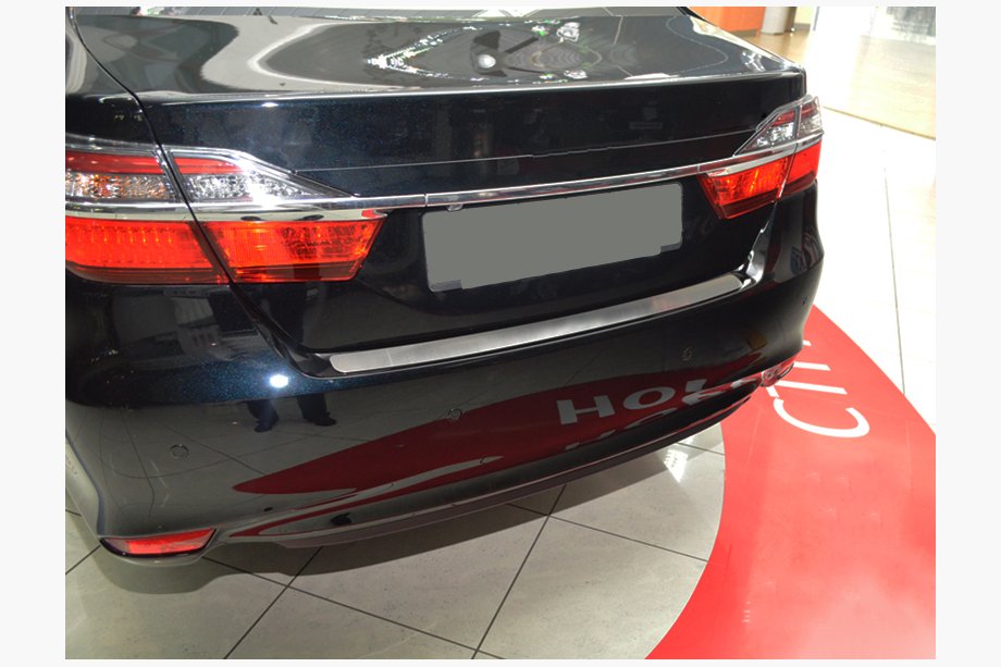 Toyota Camry 2011–2017 Nataniko obloga zadnjega odbijača (nerjaveče jeklo) Image