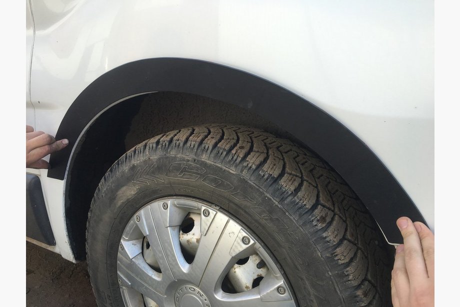Opel Vivaro 2001–2015 Obrobe kolesnih lokov (8 kos, plastika) Image