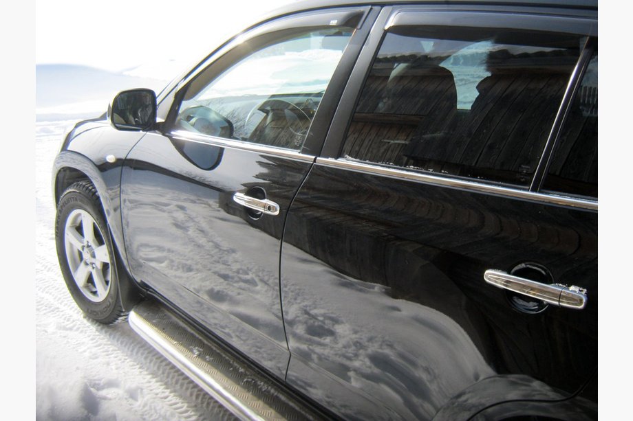 Toyota Rav 4 2006–2013 Zunanja okenska obroba (4 kosi, inox) Carmos - turško nerjaveče jeklo Image