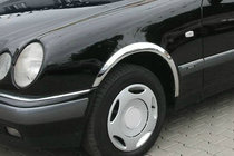 Mercedes E-class W210 1995–2002 Nerjaveče obrobe blatnikov (4 kosi) fotografija 1