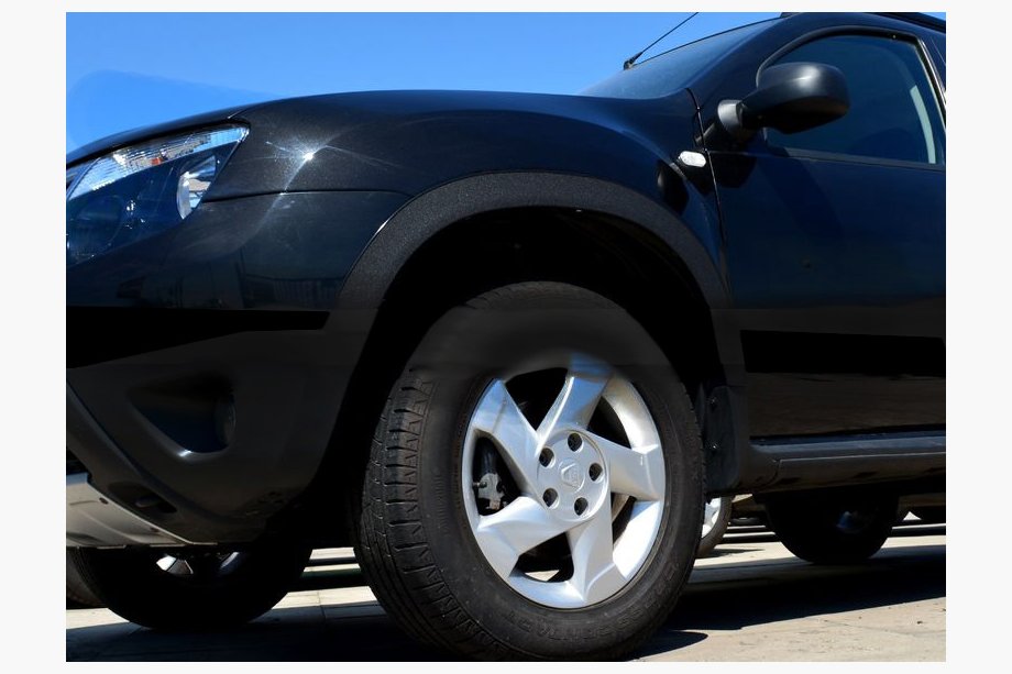Renault Duster 2008–2017 Obrobe kolesnih lokov (4 kosi, črna kovina) Mat črna Image