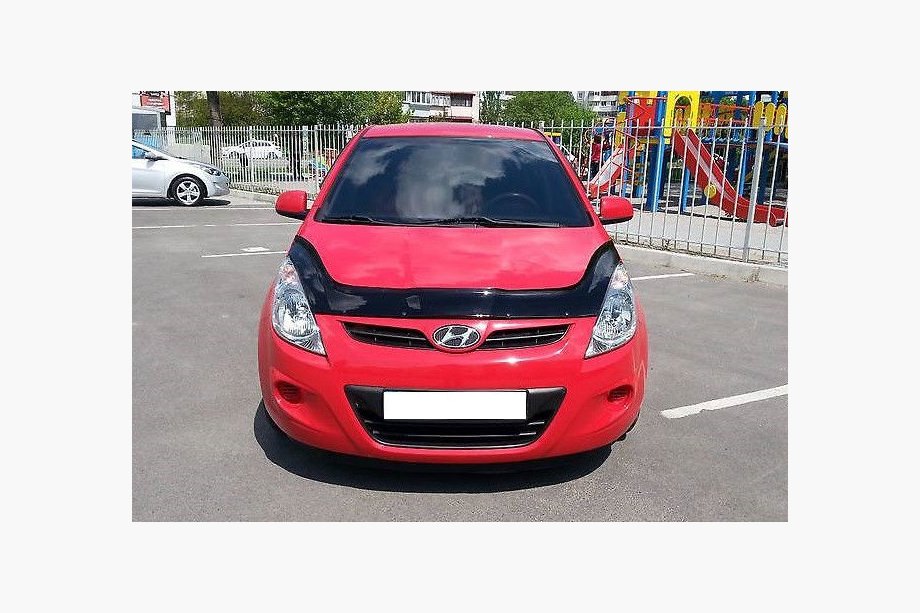 Hyundai I-20 2008–2012 Deflektor pokrova motorja VIP Image