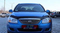 Kia Cerato 1 2004–2009 Deflektor pokrova motorja (VIP) fotografija 1