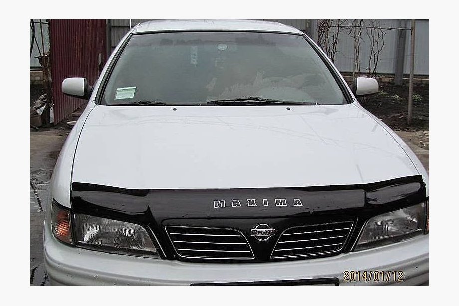 Nissan Maxima 1995–2000 Deflektor pokrova motorja (VIP) Image