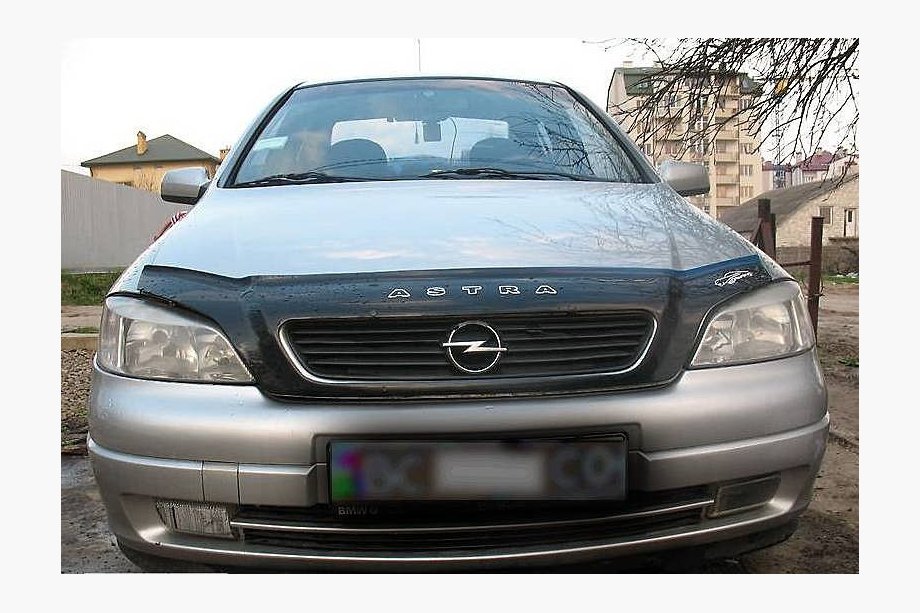 Opel Astra G Classic 1998–2012 Deflektor pokrova motorja VIP Image