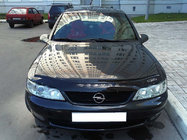 Opel Vectra B 1995–2002 Deflektor pokrova motorja VIP fotografija 1