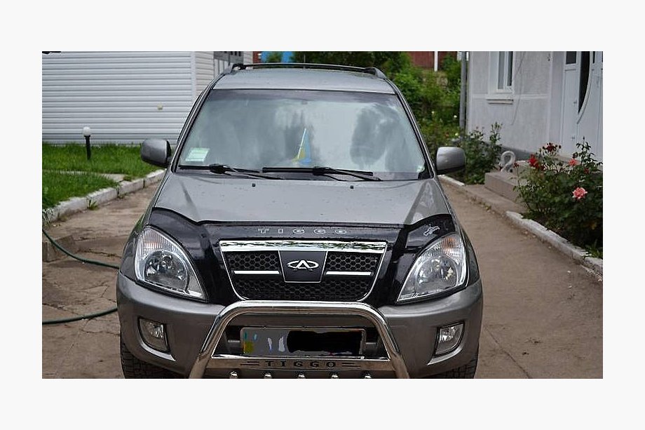Chery Tiggo 1 2005–2016 Deflektor pokrova motorja (VIP) Image