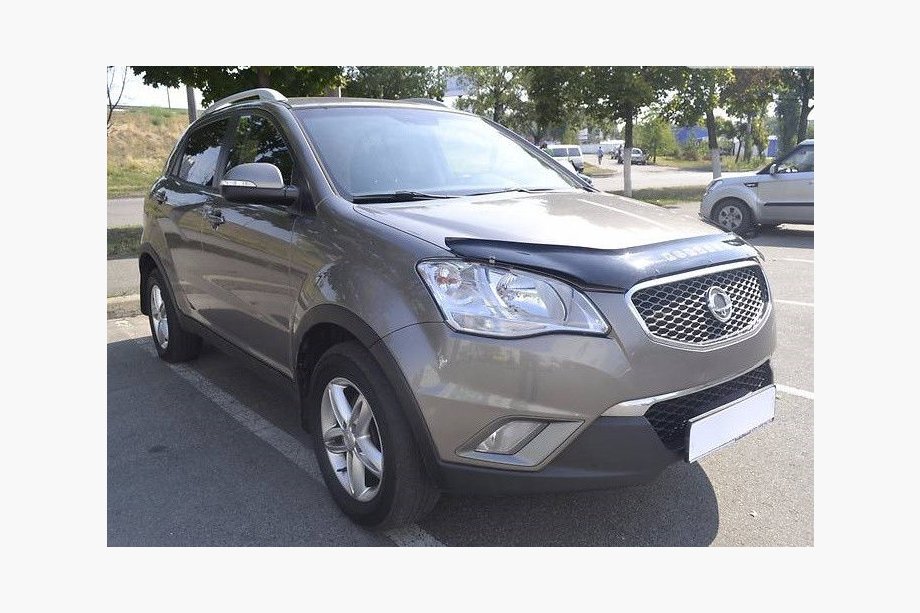 SsangYong Korando 2010–2019 Deflektor pokrova motorja 2010-2013 (VIP) Image